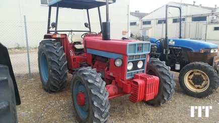 Tractor agricola Case IH 585 - 3