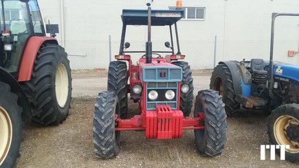 Tractor agricola Case IH 585 - 2